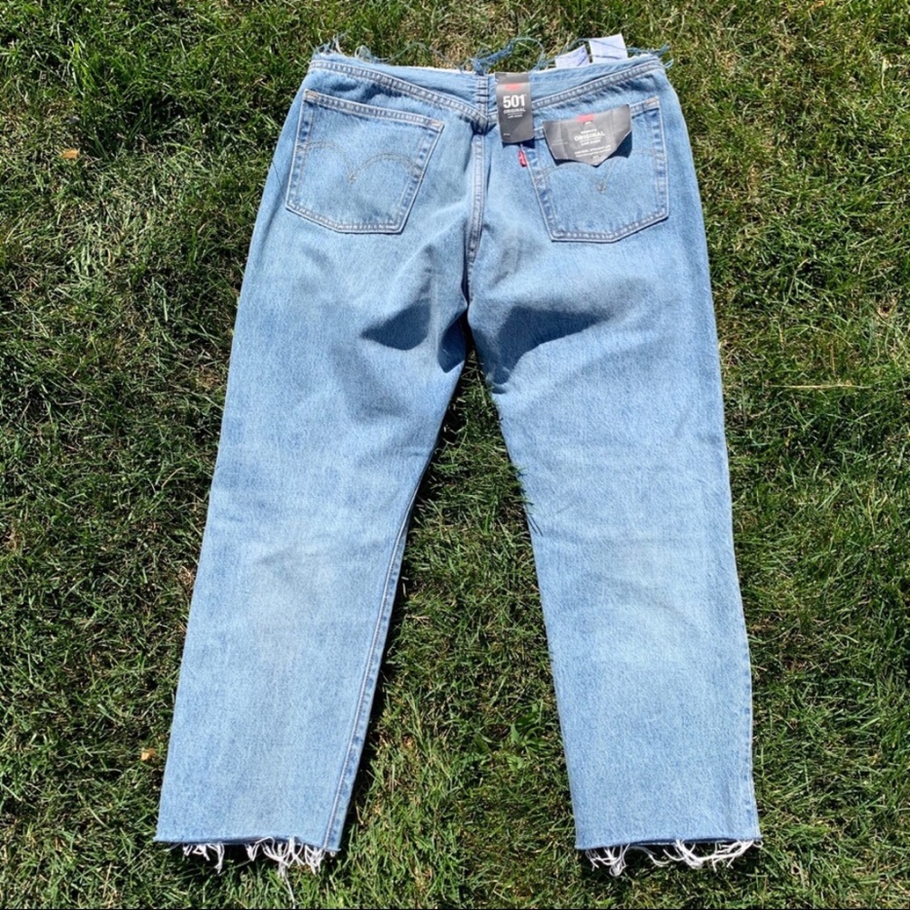 Levi’s 501 Customized in Half Moon, Size 31 x 26 - Picture 10 of 13